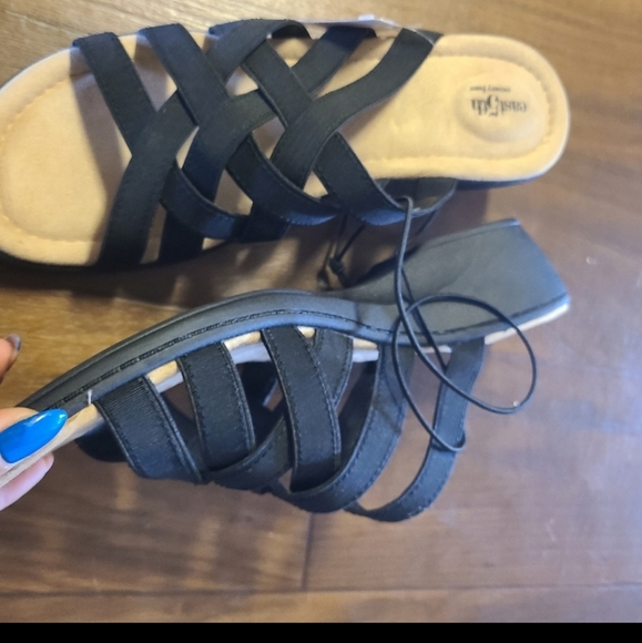 NWT East 5th memory foam black strappy slide on sandals - Picture 1 of 5